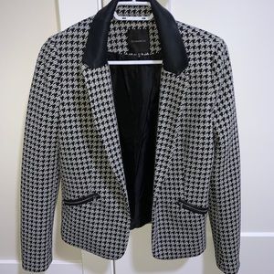 Blazer size small